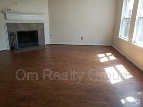 Building Photo - 110 Genesee Ridge Dr