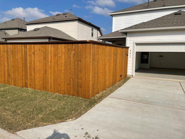 Foto del edificio - 401 Stinchcomb Rd