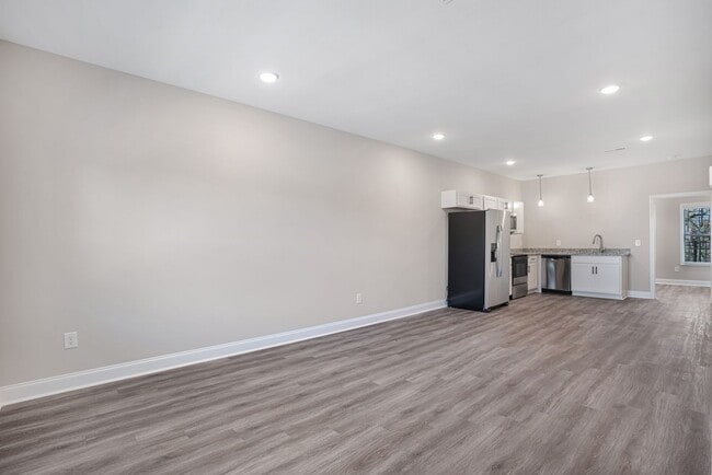 Building Photo - Needmore Creek Townhomes