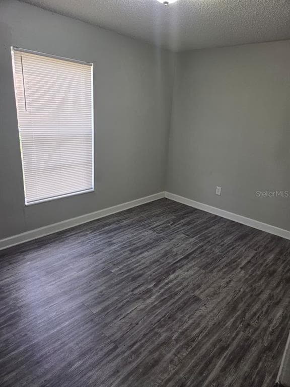 Building Photo - 2322 W St John St