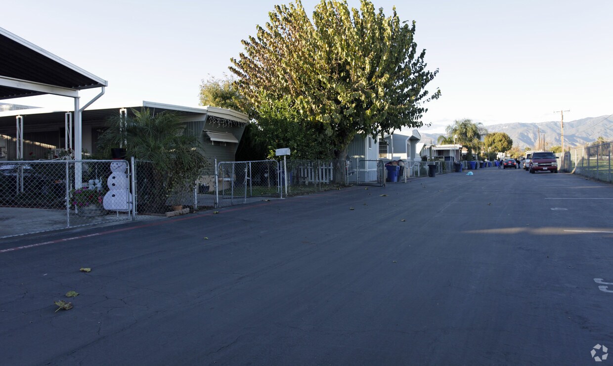 Foto del edificio - Vogue Mobile Home Park
