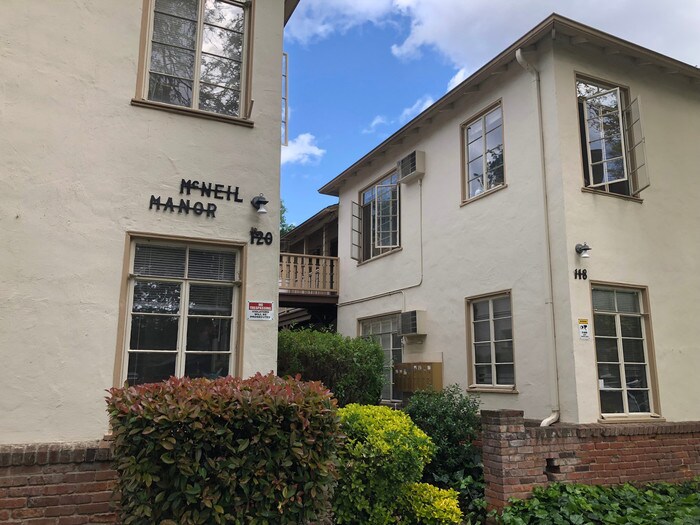 Primary Photo - 118 C St