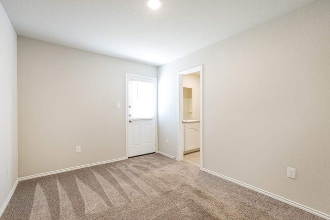 Foto del edificio - 11122 Kirwin Ln