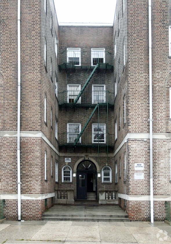 Vernon Court 257 S 3rd Ave Mount Vernon NY 10550 Apartments com Vernon Court 257 S 3rd Ave Mount Vernon NY 10550 Apartments com