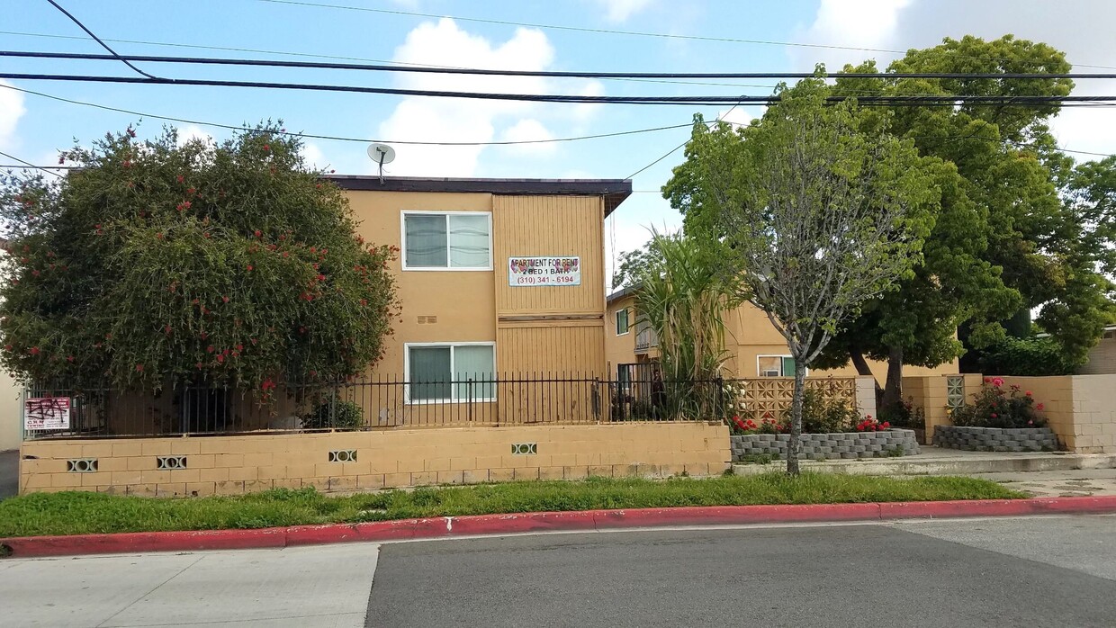 Primary Photo - 7811 Hellman Ave