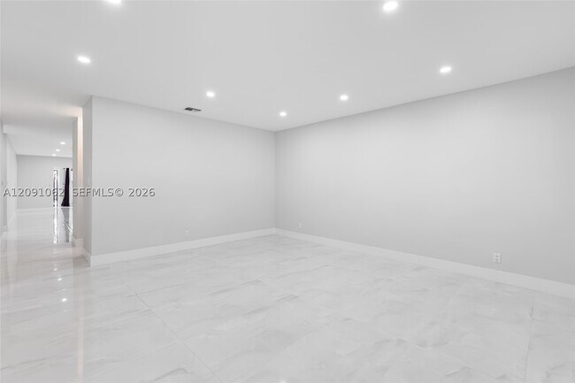 Foto del edificio - 9080 NW 23rd St