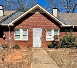 Building Photo - 4770 Old Highgate Entry