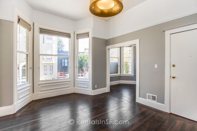 Foto del edificio - 245 Scott St