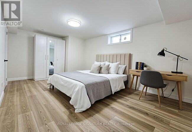 Photo du bâtiment - 2368 Drury Ln