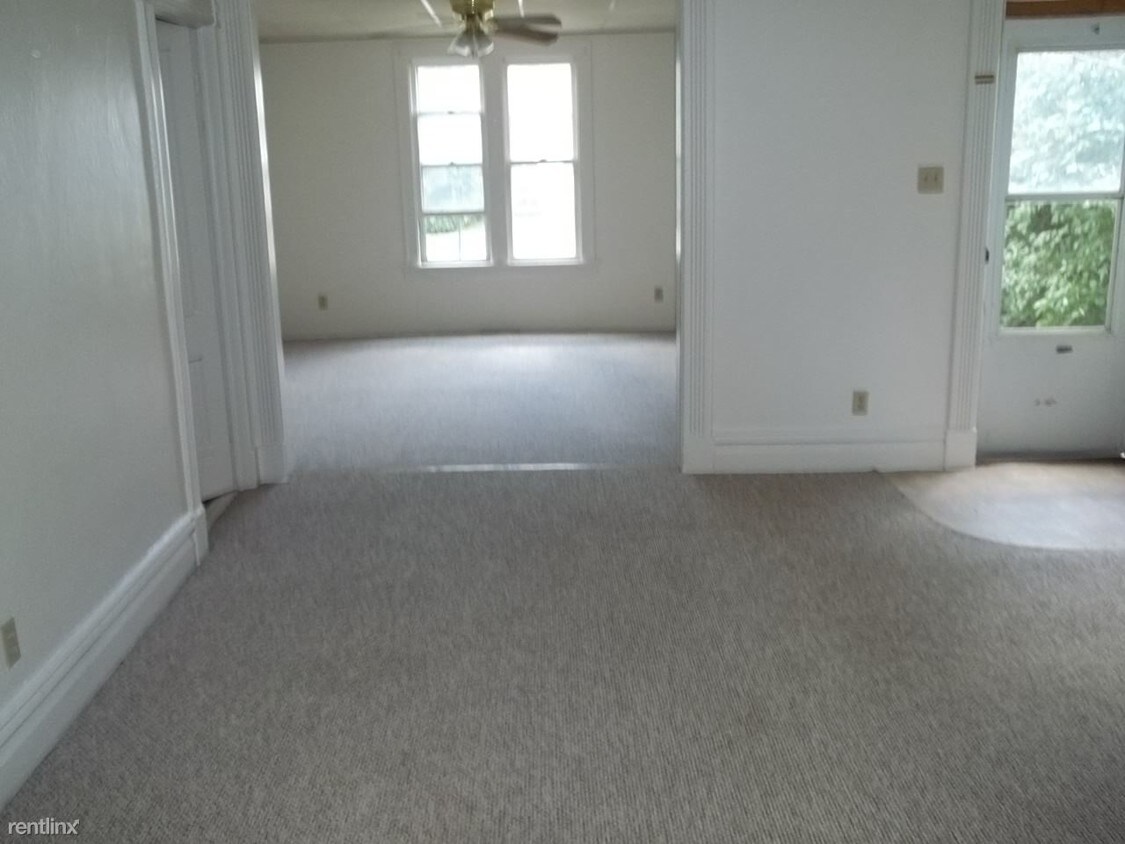 Foto del edificio - 616 4th Ave NW