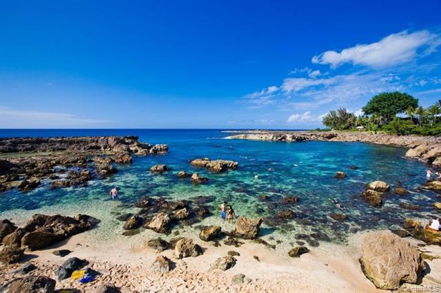 Primary Photo - 59-733-733 Amaumau Pl