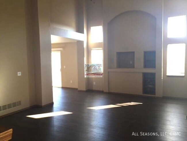 Building Photo - 5223 Blackcloud Loop