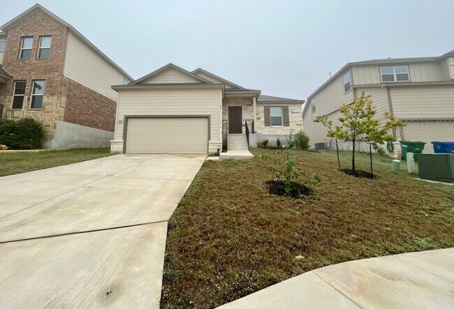 Building Photo - 3 Bedroom/2 Bath Escalera Subdivision