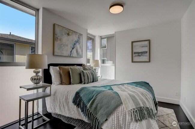 Foto del edificio - 3615 Phinney Ave N