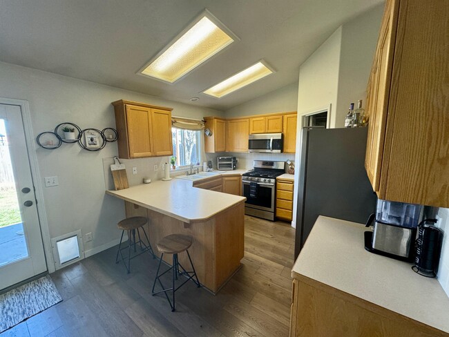 Building Photo - 9068 W Mediterranean Dr
