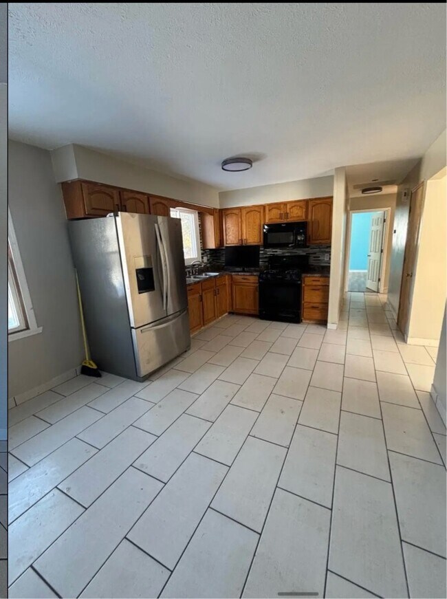 Foto del edificio - 404 Mallard Rd