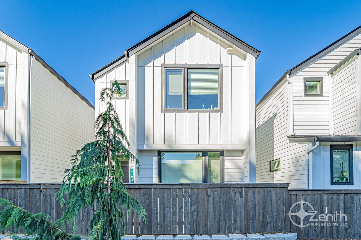 Foto principal - Modern 3 Bedroom Vancouver Home with Spaci...