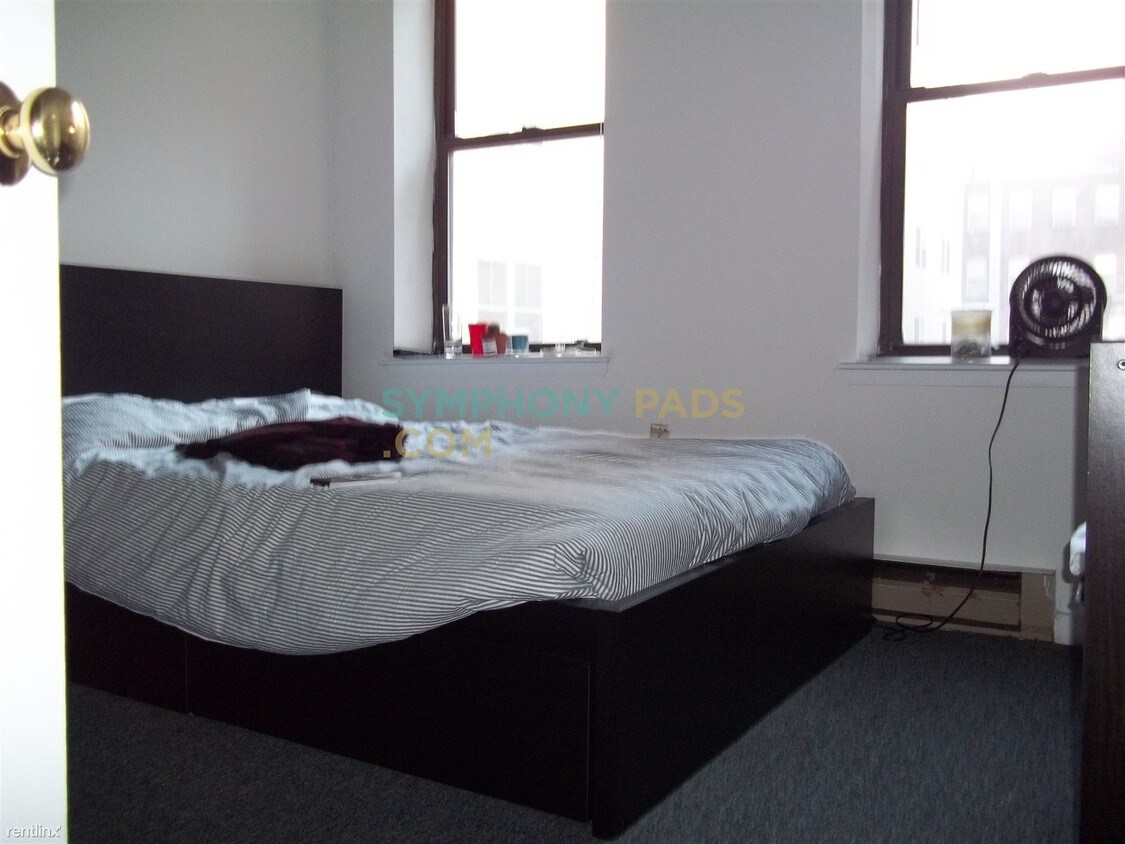 Foto del edificio - 772 Columbus Ave