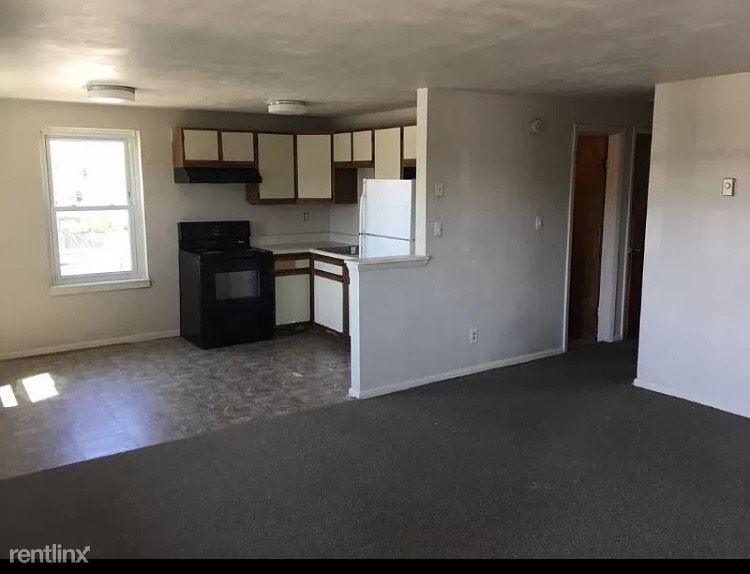 Primary Photo - 2 br, 1 bath Duplex - 1004 Little Bay Ave
