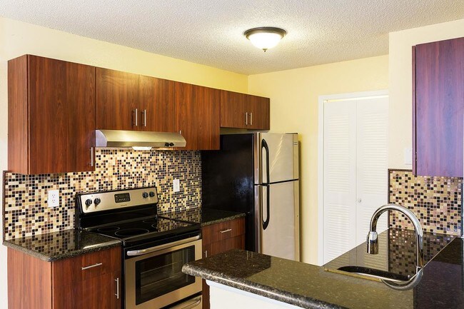 Foto del edificio - 2230 CASCADES #202 KISSIMMEE, FL 34741