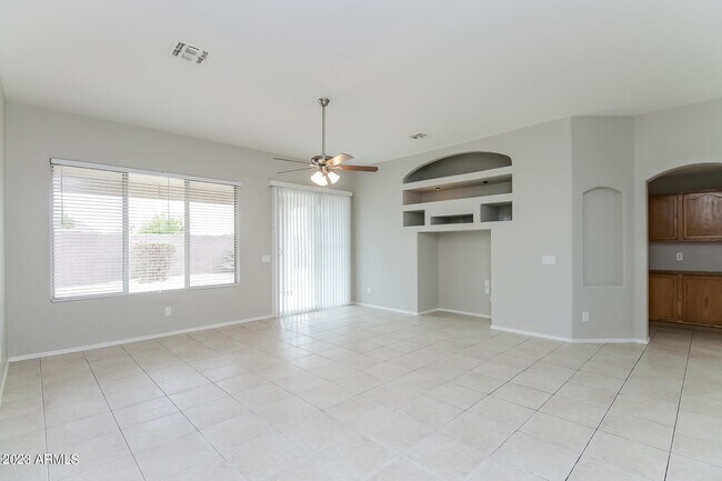 Foto del edificio - 3958 S Seton Ave