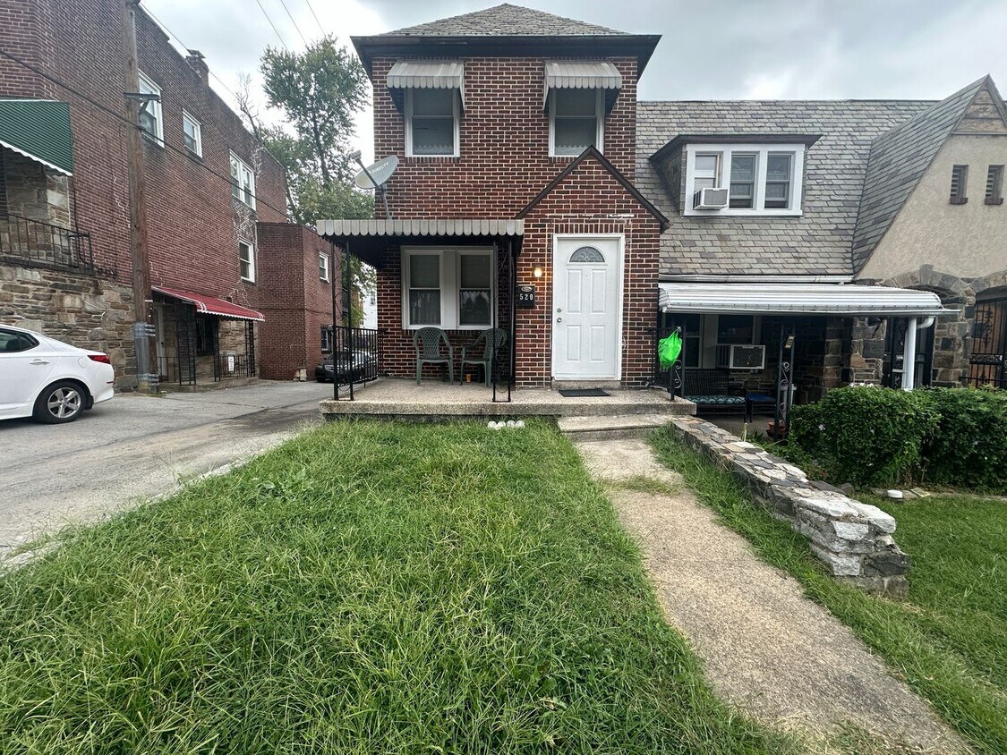 Primary Photo - Spacious Three-Bedroom House in Baltimore