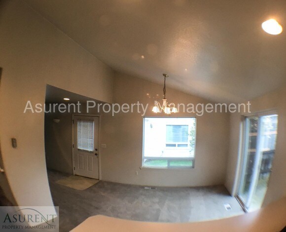Building Photo - 3958 Arrowhead Dr