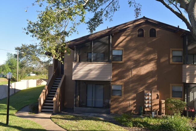 Foto del edificio - Beautifully Upgraded 1BR/1BA Condo In Wint...