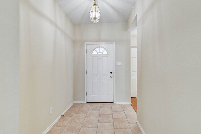 Building Photo - Charming one-story home in Atascocita Park