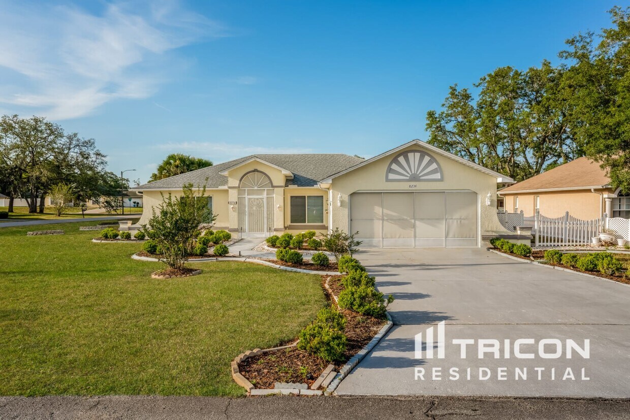 8234 Spanish Oak Drive Spring Hill FL House Rental in Spring Hill, FL