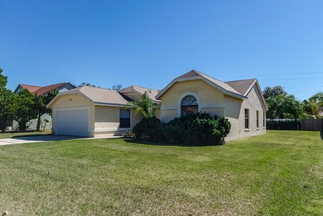 Building Photo - 8112 Bright Meadow Dr