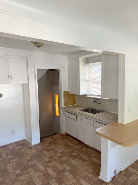 Foto del edificio - 16426 Manning St