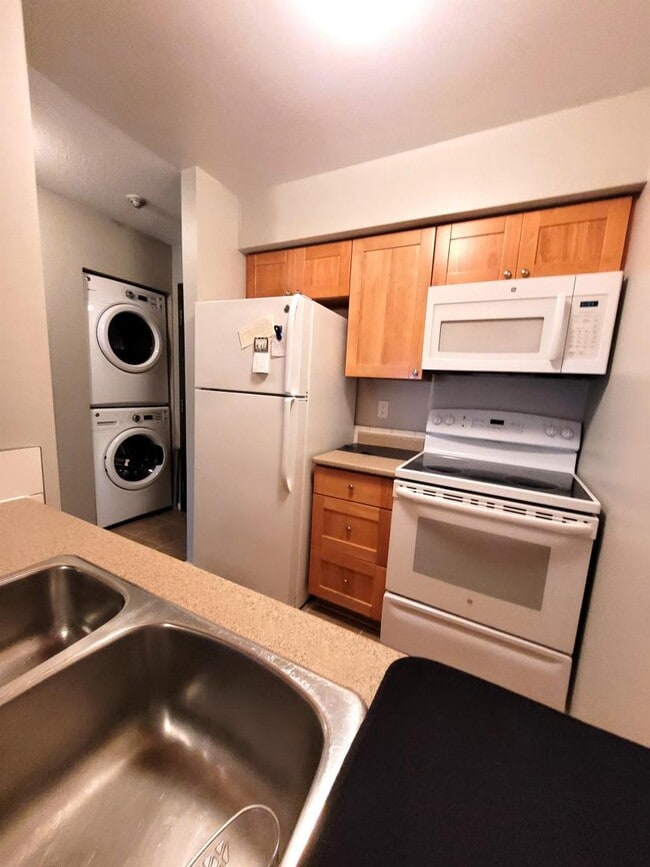 Photo du bâtiment - 2 bedroom in Prince Rupert BC V8J 4H5