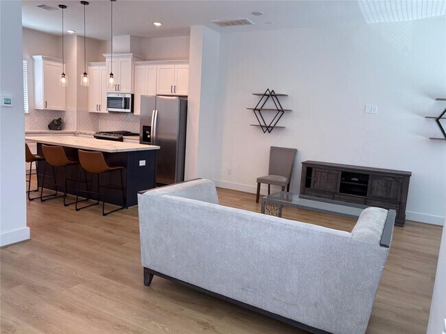 Foto del edificio - 5928 Conley St