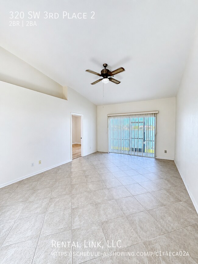 Foto del edificio - 320 SW 3rd Pl