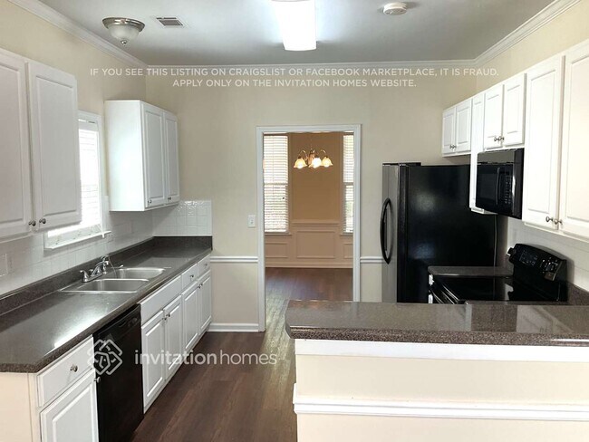 Foto del edificio - 2328 Pate Brook Rd