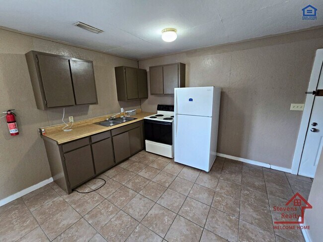 Foto del edificio - 620 Allie Ln