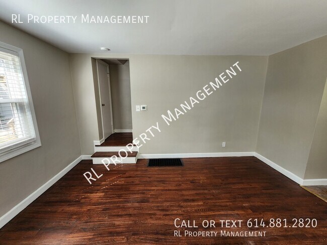 Building Photo - Cozy 2 bedroom 1 bathroom duplex in Bellwo...