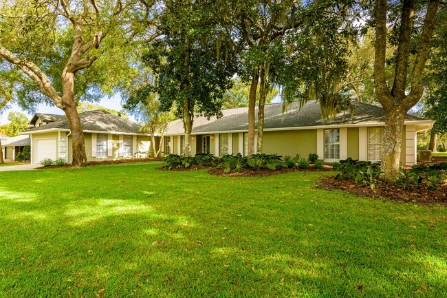 Building Photo - 119 Rio Pinar Dr