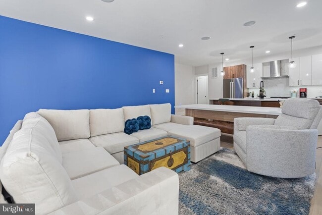 Foto del edificio - 615 Irving St NW