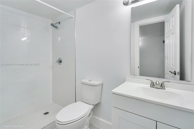 Building Photo - 3625 W 13th Ave