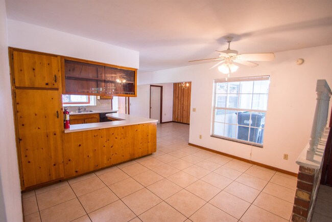 Foto del edificio - Cozy 3/2 In Winter Park High District!