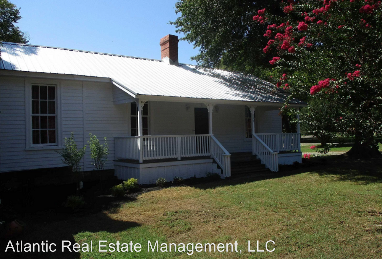 Primary Photo - 2 br, 1 bath House - 194 Post Office Rd