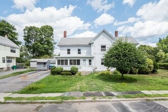 Building Photo - 92 Clinton Pl