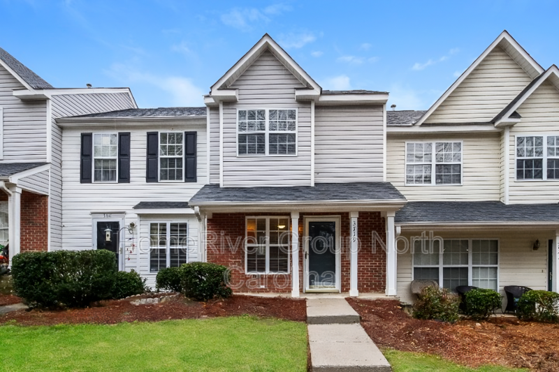 Foto principal - 3719 Winborne Ln