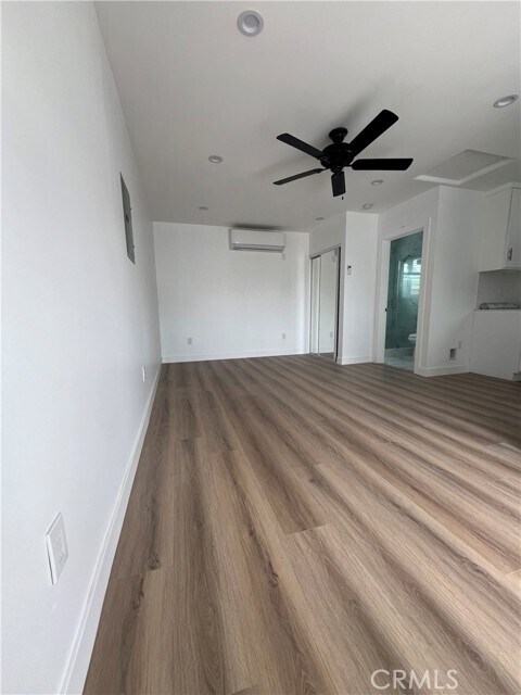 Foto del edificio - 2418 E Adana St