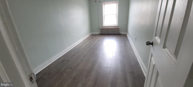 Foto del edificio - 4760 Richmond St