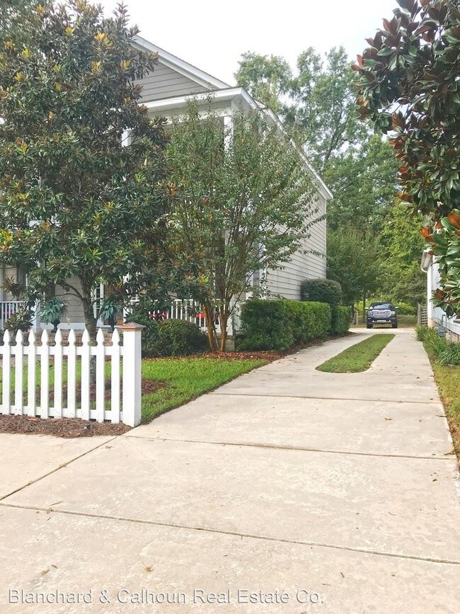 Building Photo - 4 br, 4 bath House - 963 Mitchell Lane
