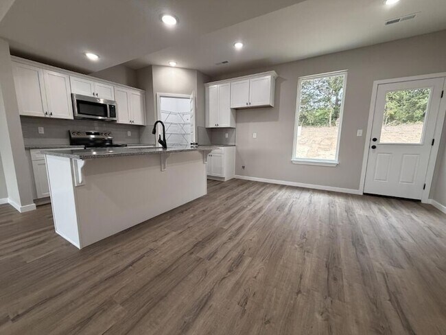 Foto del edificio - 939 Holstein Ln