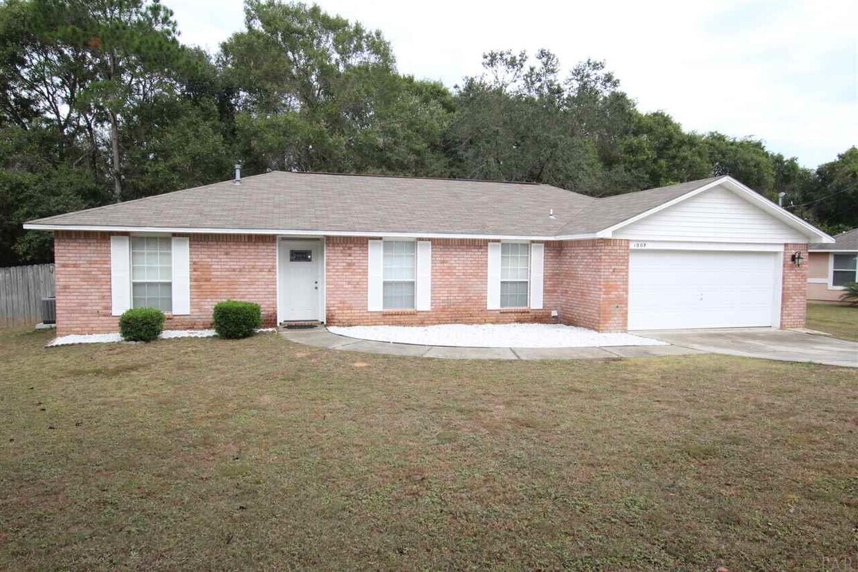 1008 Tanton Cir, Pensacola, FL 32506 House Rental in Pensacola, FL